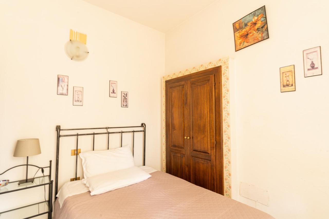 Agriturismo Il Giglio Oristano Exterior foto